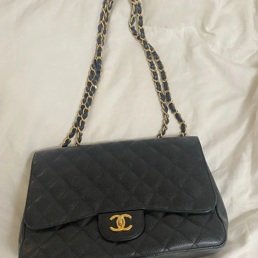 Authentic Chanel Caviar Quilted Jumbo Single Flap Black - Picture 2 of 7